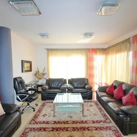 Beautiful Villa In Tenerife